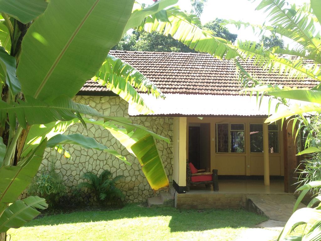 Outpost Lodge アルーシャ 部屋 写真