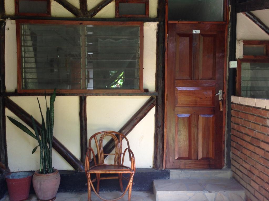 Outpost Lodge アルーシャ 部屋 写真